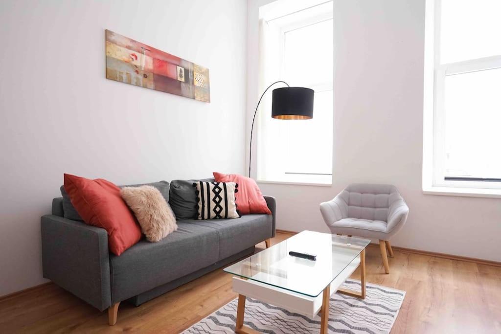 Modern Living In City Center - Fully Equipped Bécs Kültér fotó